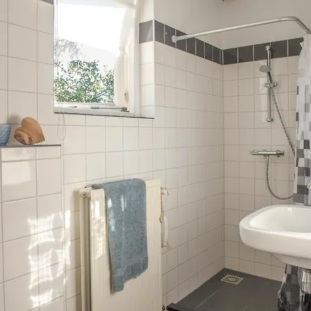 Broeks' Bed En Brood فندق مبيت وإفطار ميركيرك