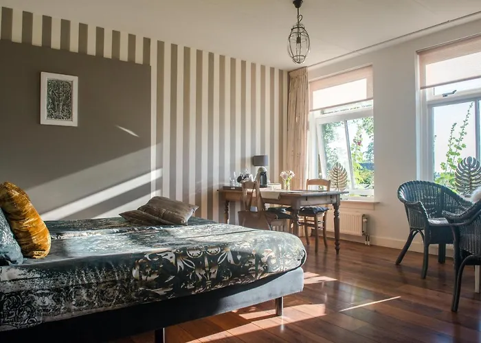 Broeks' Bed En Brood Bed and breakfast