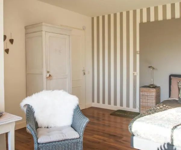 Broeks' Bed En Brood 3* Meerkerk